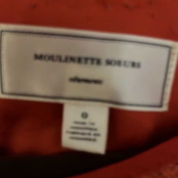 this is the red dress violet wears in the first episode - Picture 2 of 2